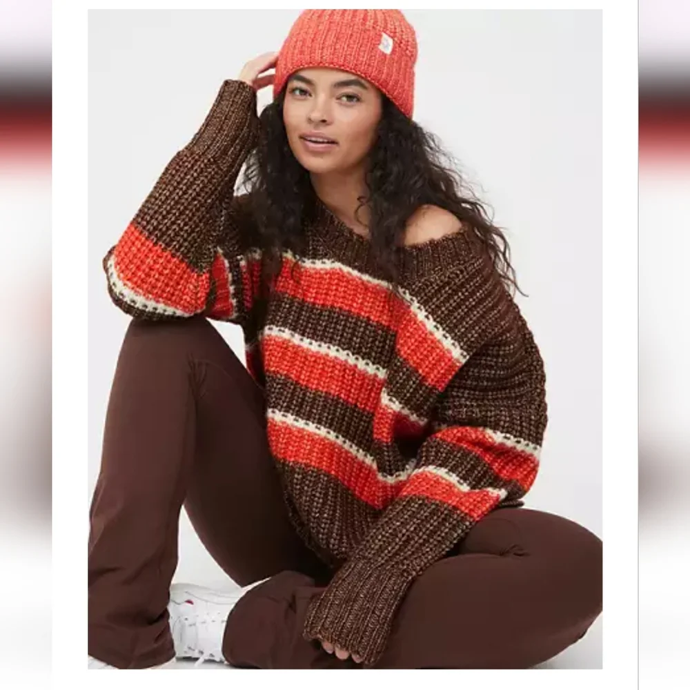 Offline By Aerie Bundle Up Sweater - Picture 1 of 7